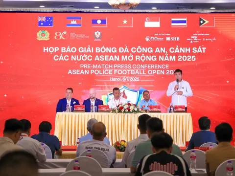 Cựu tuyển thủ Việt Nam dự giải công an, cảnh sát ASEAN mở rộng 2025