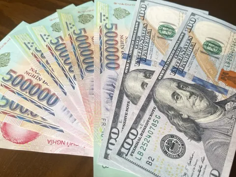 Tỷ giá USD hôm nay 9/7: đồng USD bất ngờ giảm mạnh tại ngân hàng