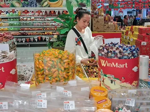 Kích cầu tiêu thụ hàng Việt, siêu thị giảm giá khủng