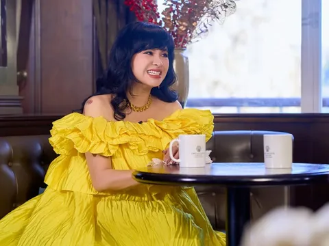 Lần đầu tiên 4 thế hệ gia đình NSND Thanh Lam cùng lên sân khấu