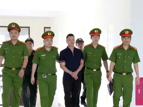 Âm mưu 'chạy án' cho phạm nhân chung thân của trùm giang hồ Vi 'ngộ'