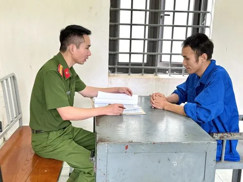 Triệt phá nhóm “bao luật” cho xe vi phạm giao thông, thu tiền triệu mỗi tháng