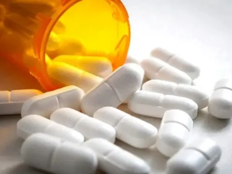 Phát hiện thuốc Theophylin 100mg điều trị giãn phế quản giả