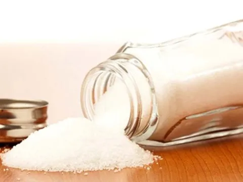 Ăn gì để thải muối dư thừa ra khỏi cơ thể?