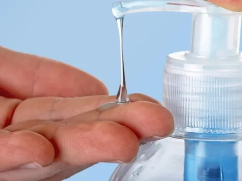 Thu hồi gel tắm Herbal Nano chứa chất không có trong thành phần công bố