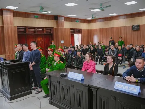 Thanh Hóa: tiếp tục đưa trùm giang hồ Vi “Ngộ” ra xét xử về hành vi đưa hối lộ