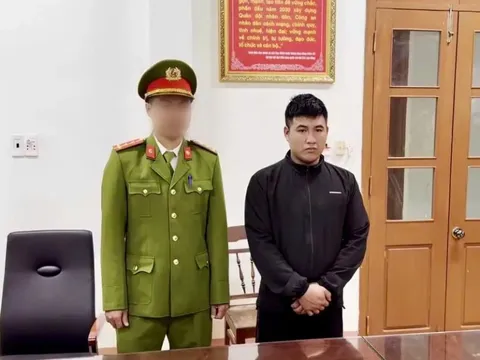 Đắk Lắk: khởi tố, bắt tạm giam đối tượng dùng đũa hành hung tài xế taxi