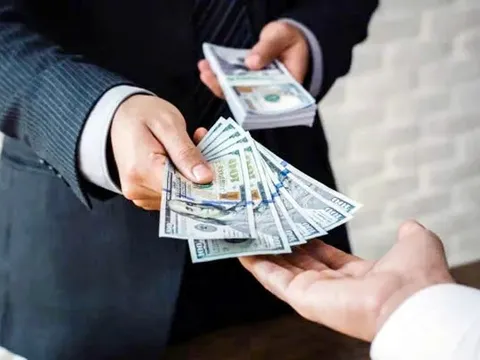 Tỷ giá USD hôm nay 12/1/2026: Thị trường tự do tiếp tục giảm, trong ngân hàng tăng nhẹ