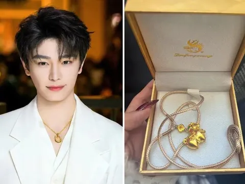 Đinh Vũ Hề mua vàng tặng người hâm mộ