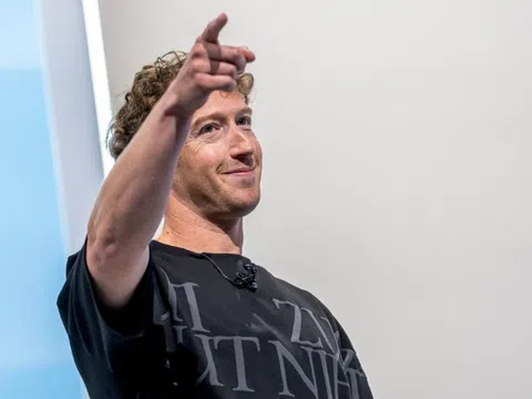 Vượt mặt Jeff Bezos, Mark Zuckerberg trở thành người giàu thứ 2 thế giới