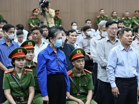 Cựu Bí thư Tỉnh uỷ Vĩnh Phúc khai gì?