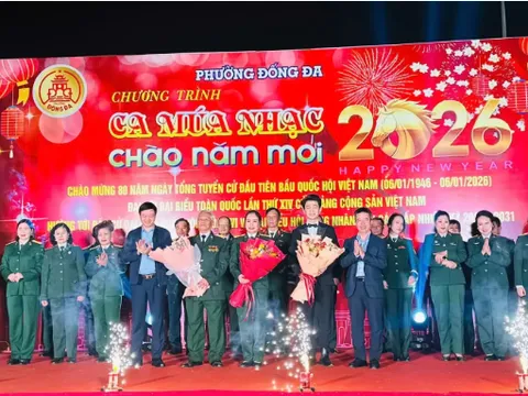 Phường Đống Đa lan tỏa niềm tin với Đảng qua đêm ca múa nhạc chào xuân