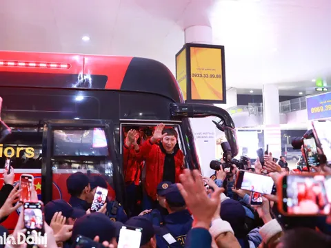 U23 Việt Nam về nước trong sự chào đón nồng nhiệt của người hâm mộ