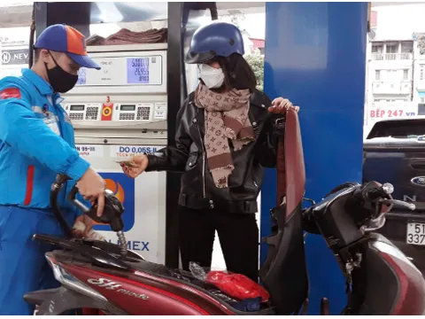 Nguồn cung xăng, dầu vẫn đảm bảo, không thiếu hàng phục vụ nhu cầu tiêu dùng