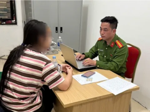 Ngăn chặn kịp thời nữ sinh mang vàng đi bán: Cảnh báo thủ đoạn lừa đảo thao túng tâm lý người trẻ