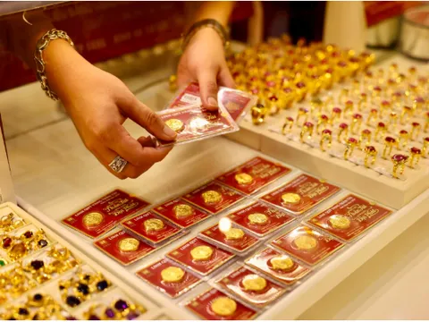 Sáng 24-3, giá vàng tăng trở lại từ mức đáy gần 2 tháng