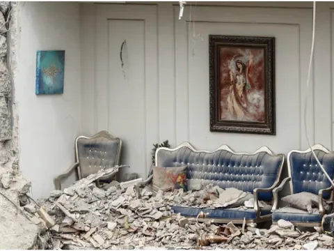 Iran phủ nhận đàm phán với Mỹ, đặt điều kiện cứng cho mọi thỏa thuận ngừng bắn