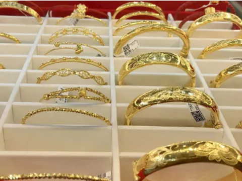 Giá vàng tăng hơn 3 triệu đồng/lượng