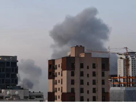 Trung Quốc sẵn sàng hợp tác với Nga để giảm leo thang căng thẳng ở Trung Đông