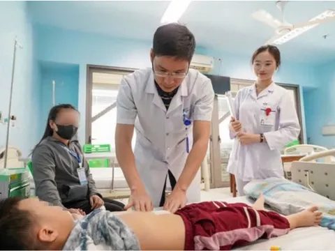 Hiểm họa từ đồ chơi nam châm từ tính