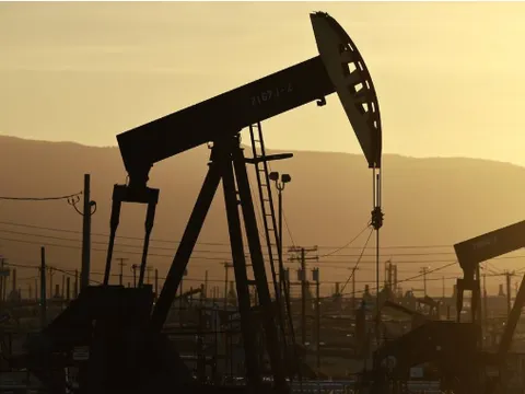 OPEC giữ nguyên dự báo tăng trưởng nhu cầu dầu toàn cầu năm 2026