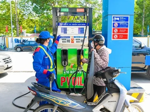Từ ngày 1-6, toàn bộ cây xăng cả nước chỉ bán xăng E10