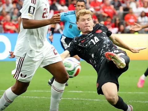 World Cup 2026: Canada thắng hủy diệt Qatar 6-0, vươn lên dẫn đầu bảng B