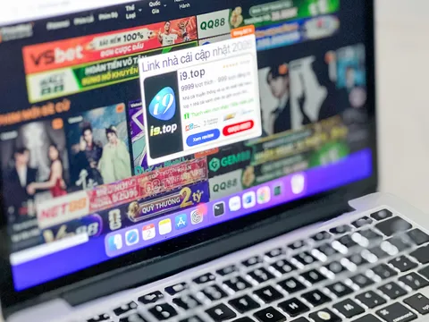 Khởi tố nhóm lập hơn 100 website phim lậu, thu lợi hàng trăm tỷ đồng