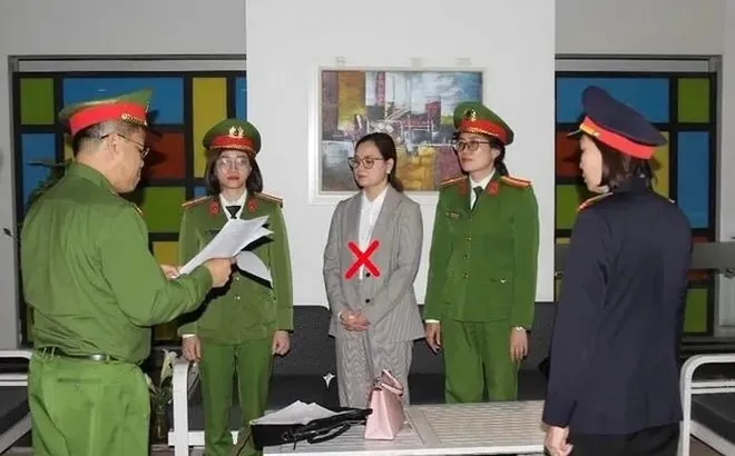 Cục trưởng Cục Hải quan Hà Nam Ninh và thuộc cấp bị bắt