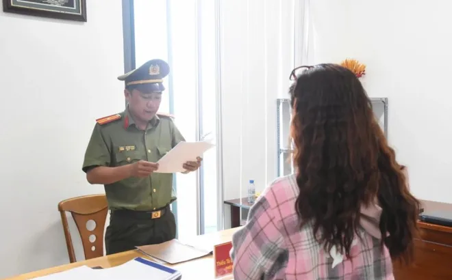 Phạt 7,5 triệu đồng vì chia sẻ thông tin xúc phạm lãnh đạo Đảng, Nhà nước