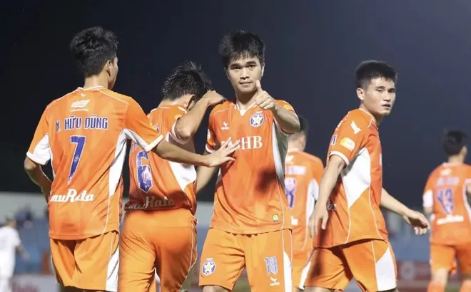 Vòng 24 V-League 2024 - 2025: HAGL gặp SHB Đà Nẵng, Hà Nội FC đối đầu CAHN