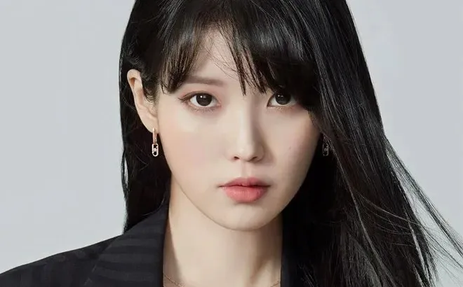 IU vượt lên Park Bo Gum, Son Heung Min