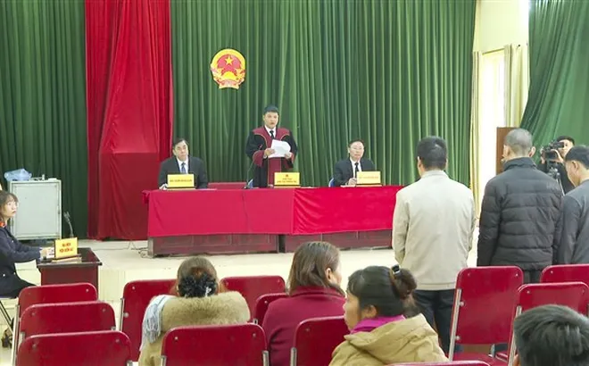 Bản án nghiêm khắc cho những kẻ buôn bán, vận chuyển pháo nổ