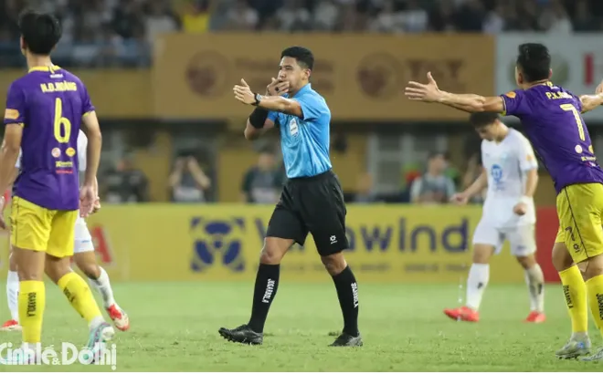 Điều đọng lại sau mùa giải V-League 2024-2025