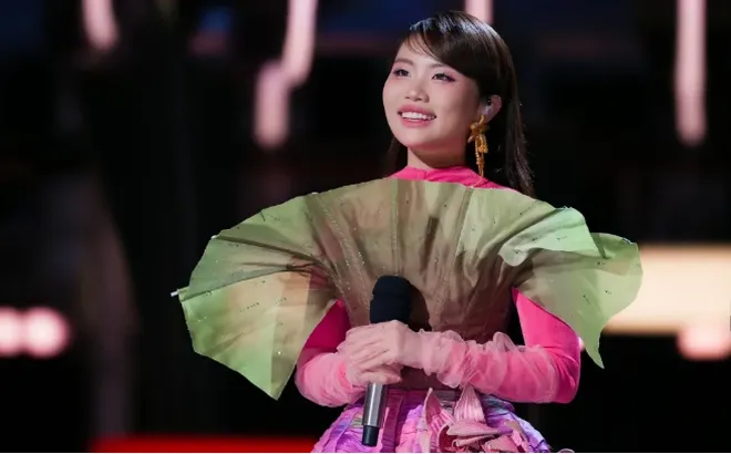 Phương Mỹ Chi chinh phục khán giả quốc tế, thắng áp đảo tại tứ kết Sing! Asia 2025