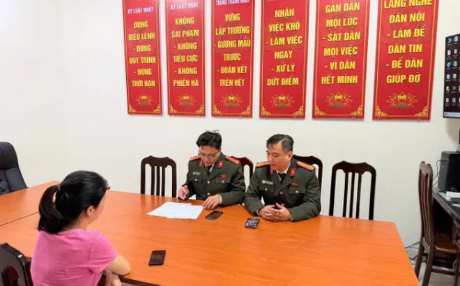 Công an phường Ô Chợ Dừa xử lý trường hợp đăng tải nội dung vi phạm quy định về bầu cử