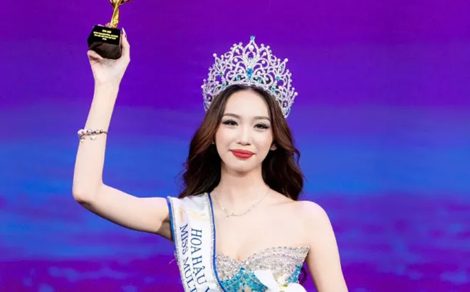 Người đẹp Nguyễn Trần Hà Linh đăng quang Hoa hậu Văn hóa Việt Nam 2026