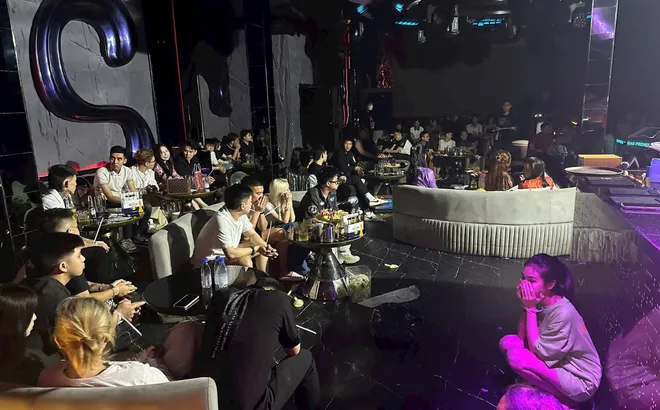 Triệt phá tụ điểm “bóng cười” tại Lounge Gas Remix