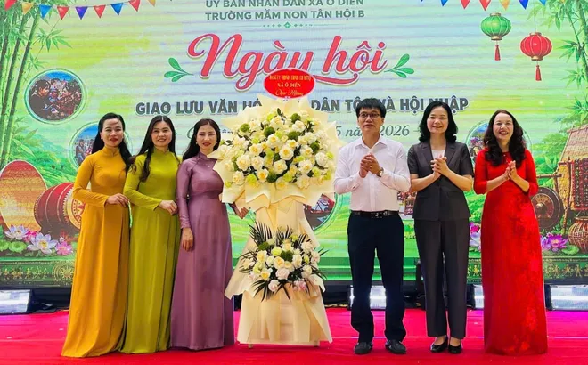 Tưng bừng “Ngày hội giao lưu văn hóa các dân tộc và hội nhập” xã Ô Diên