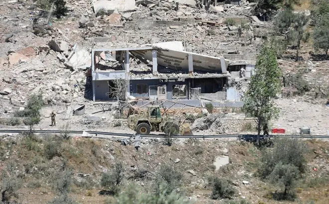 Hezbollah bác bỏ ngừng bắn, Israel tuyên bố duy trì hiện diện quân sự ở Lebanon